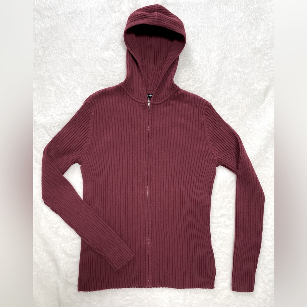 Daisy Fuentes Women’s Sweater